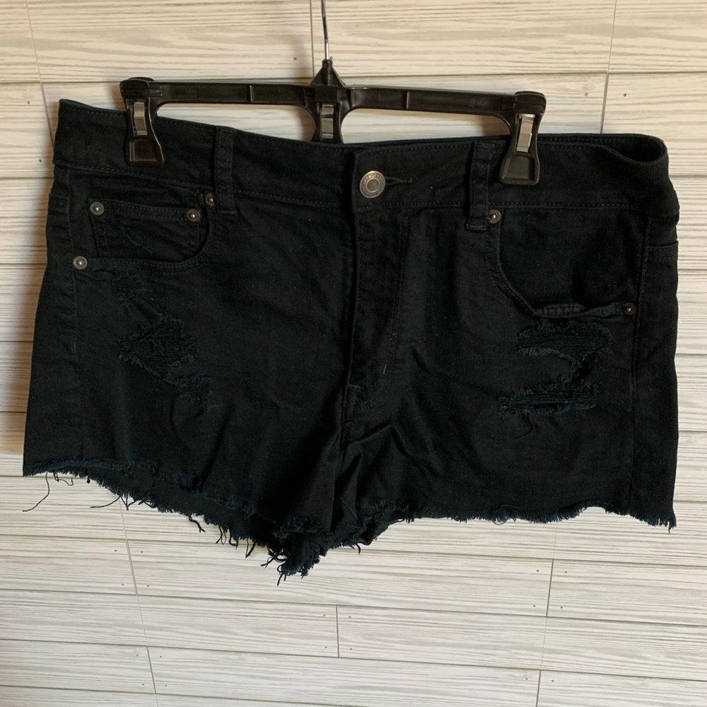 American eagle Black Distressed Women's Denim Shorts high rise like new festival